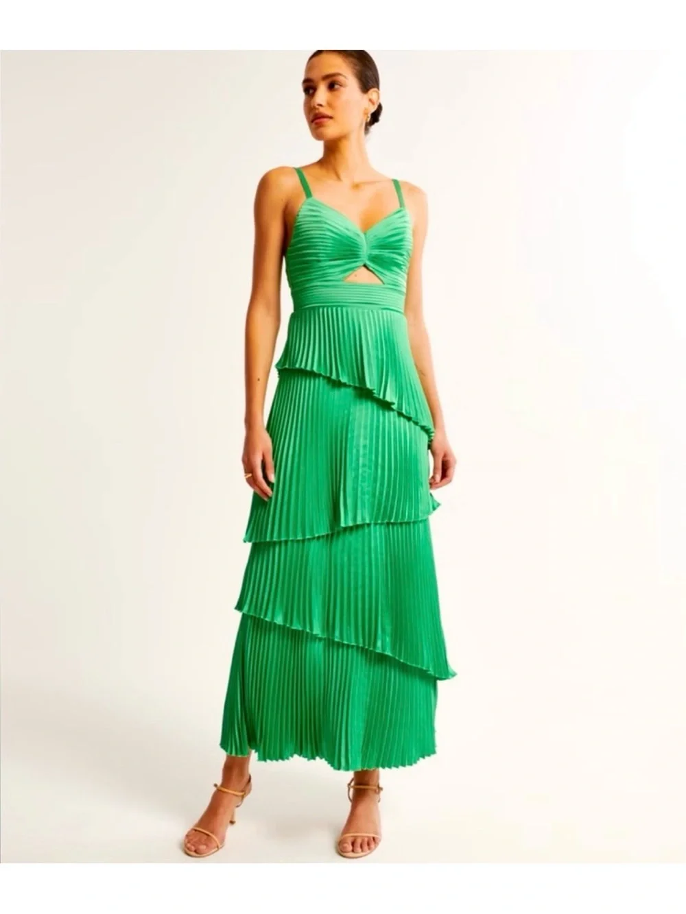 A & F Giselle Pleated Tiered Maxi Dress medium green cutout